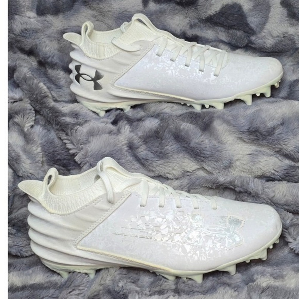 New Under‎ Armour Blur Smoke Suede 2.0 MC Football Cleats White Silver SZ 8
